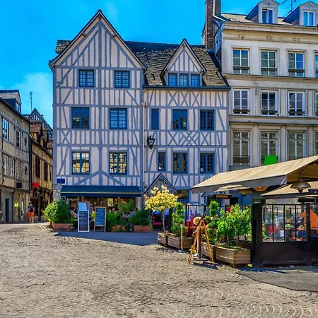 Apartment Petit Vicomte Joli Place Du Vieux Marche Rouen